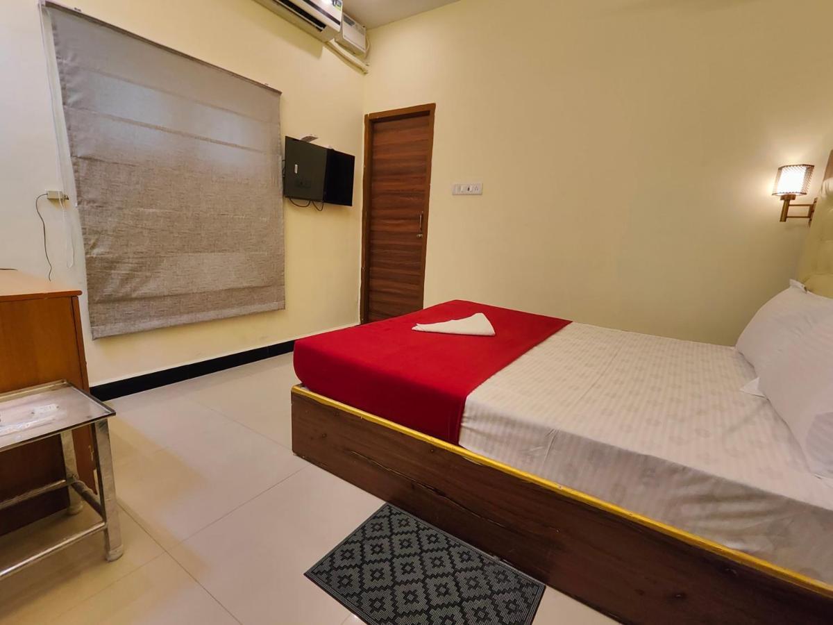 Hotel Comfort Kanchipuram Exterior foto